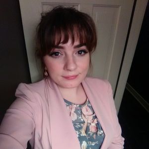 Meet your Posher, Yvonne